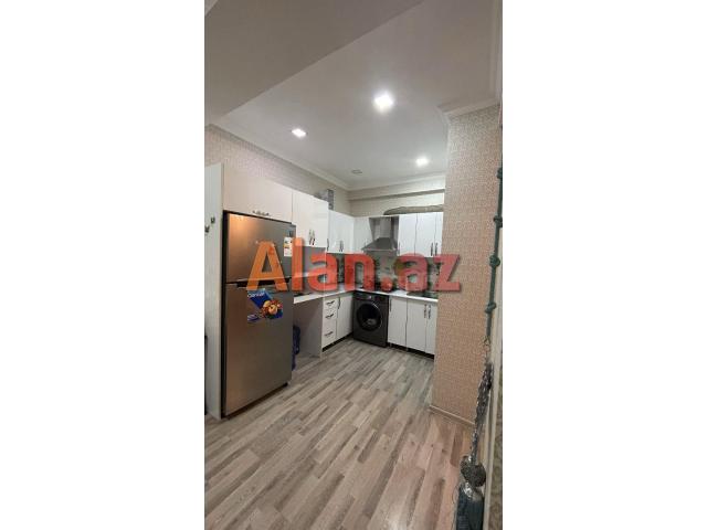 Əhmədli metrosu yaxınlığında 3 otaqlı mənzil