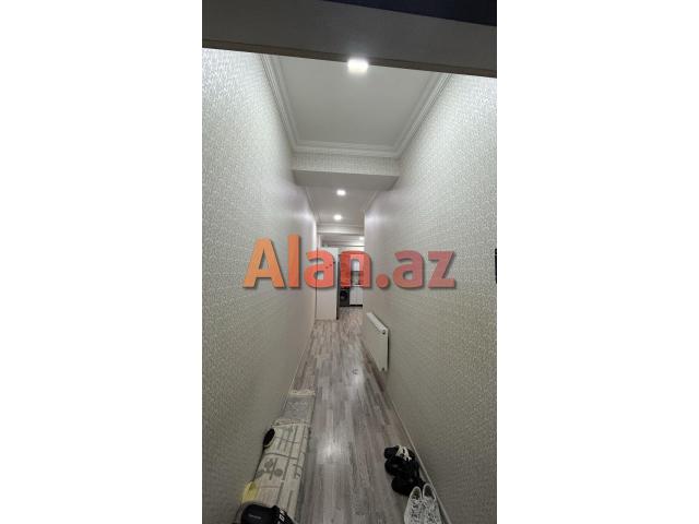Əhmədli metrosu yaxınlığında 3 otaqlı mənzil
