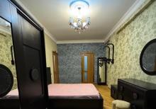 Nəsimi rayonunda 3 otaqlı mənzil satılır