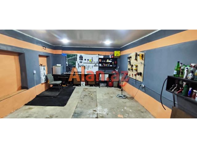 nerimanovda 25kv qaraj satilir