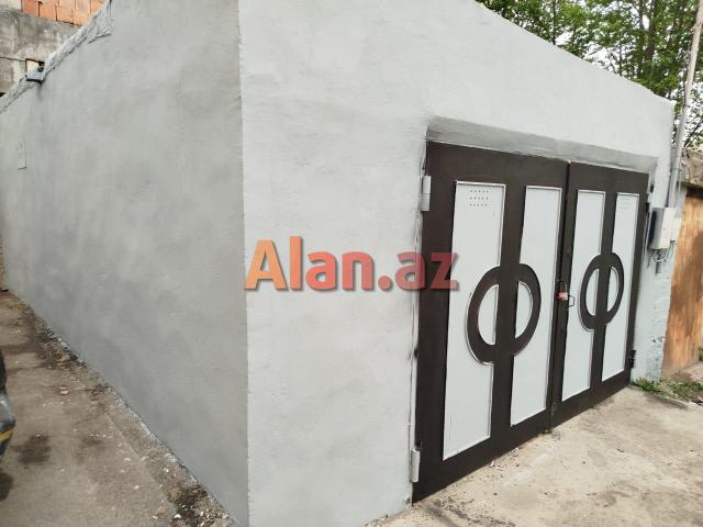 nerimanovda 25kv qaraj satilir