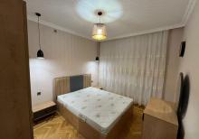 Köhnə Günəşlidə Lelinqrad proyektli 3  otaqlı mənzil