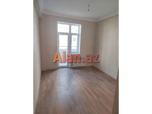 Hövsan Mida yaşayış kompleksində 4 otaqlı kirayə mənzil