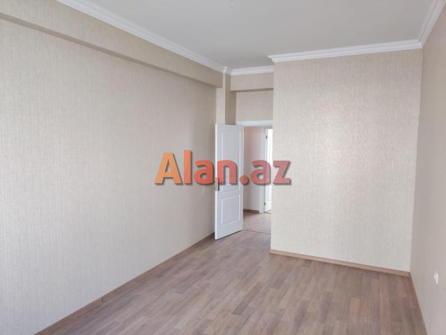 Hövsan Mida yaşayış kompleksində 4 otaqlı kirayə mənzil