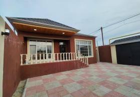 Maştağa qəsəbəsində ev satılır