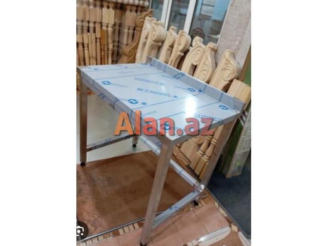 Masa nerjavekadan satılır.