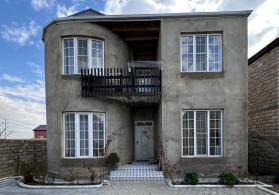 Buzovnada həyət evi satılır