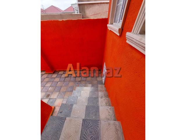 3 otaqlı  satışda Xırdalanda