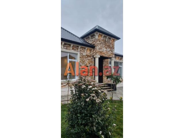 Buzovnada bağ evi satılır