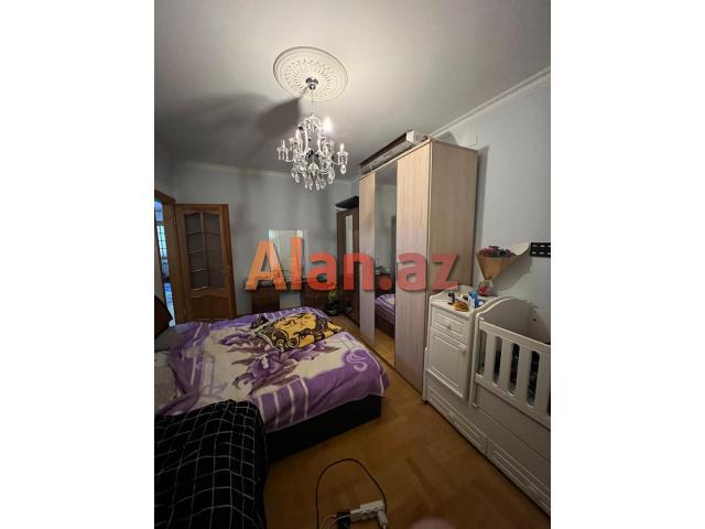 YENİ YASAMALDA MƏNZİL KÖHNƏ BİNADA LENİNQRAD LAHİYİYƏ