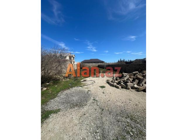 Buzovnada torpaq sahəsi satılır