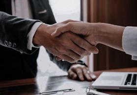 Karyera planlaması olan şəxslər üçün biznes layihəsi təklif edirik