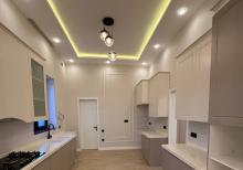 Mərdəkanda  bağ evi satılır