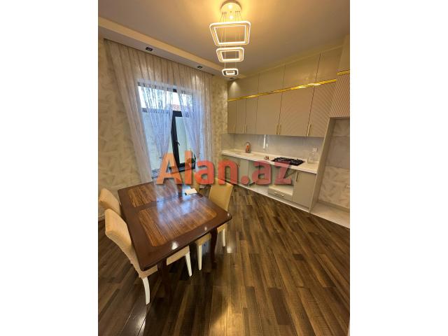 Buzovnada bağ evi satılır