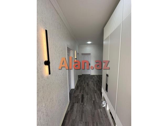 Buzovnada həyət evi satılır