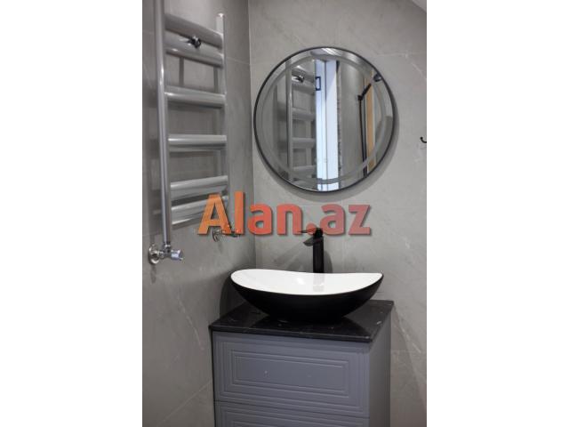 Buzovnada həyət evi satılır