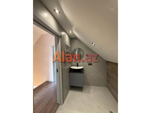 Buzovnada həyət evi satılır