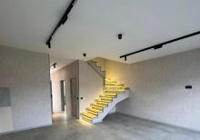 Buzovnada həyət evi satılır