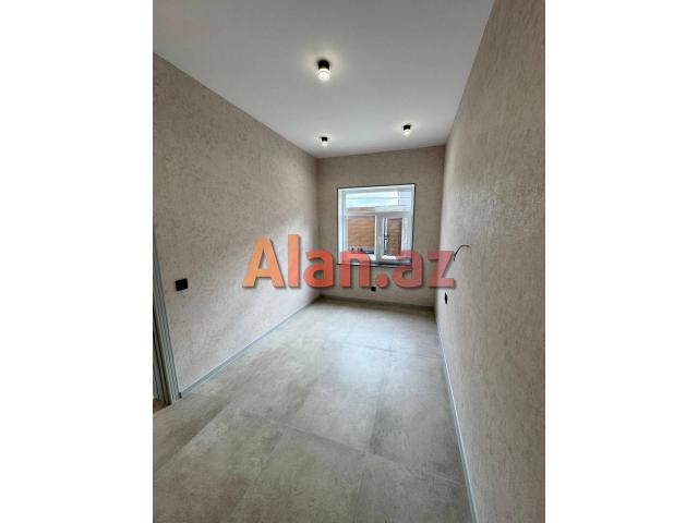 Buzovnada həyət evi satılır