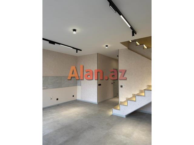 Buzovnada həyət evi satılır