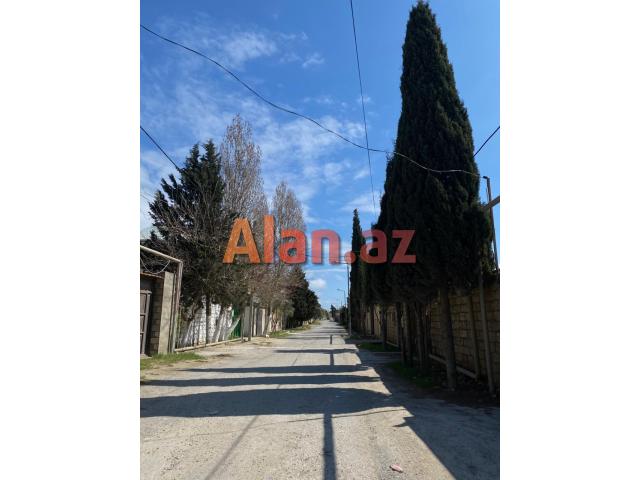 Buzovnada həyət evi satılır