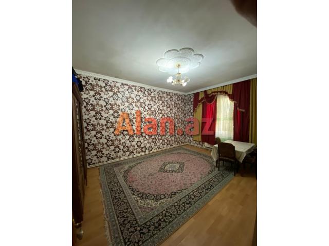 Buzovnada həyət evi satılır