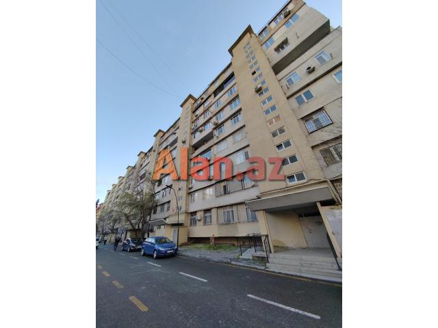 Xətai rayonu Məzahir Rüstəmov küçəsi