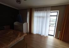 Albalılıqda həyət evi satılır