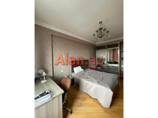 mikayil muwviq kucesinde ipotekaya yararli2 otaqli menzil satilir