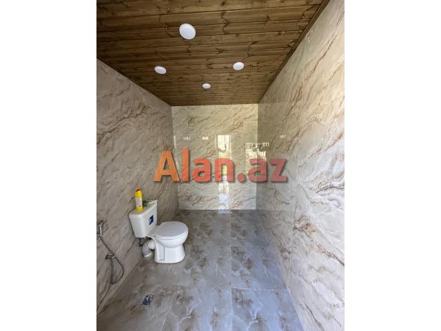 Buzovnada həyət evi satılır