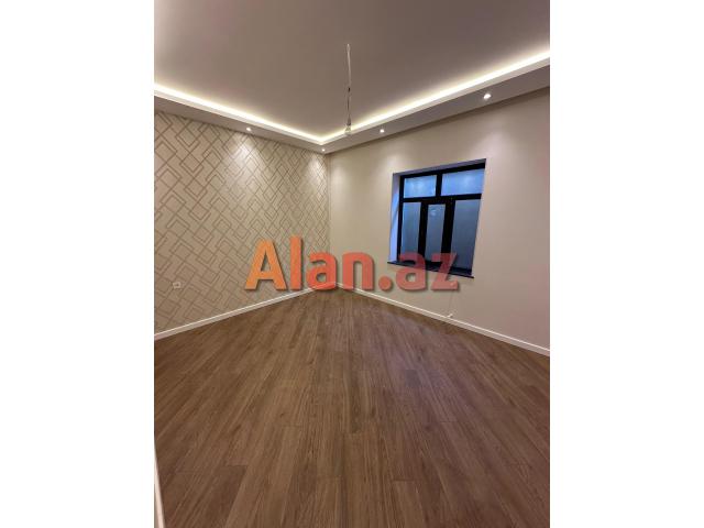 Buzovnada həyət evi satılır