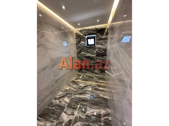 Buzovnada həyət evi satılır