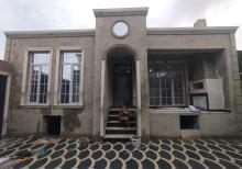 Zabratda həyət evi satılır