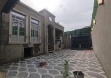 Zabratda həyət evi satılır