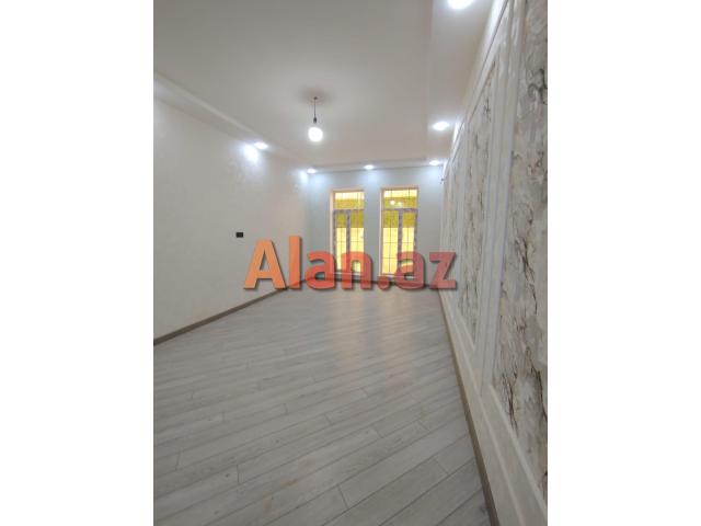 Zabratda həyət evi satılır