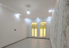 Zabratda həyət evi satılır