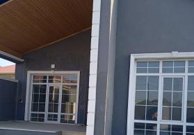 Zabratda həyət evi satılır