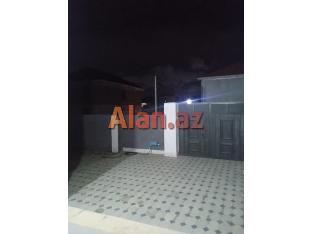 Zabratda həyət evi satılır