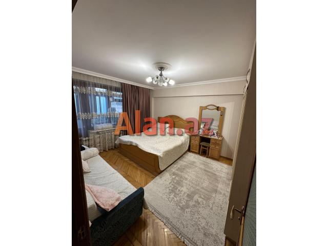 Əhmədli metrosu,3 otaq mənzil