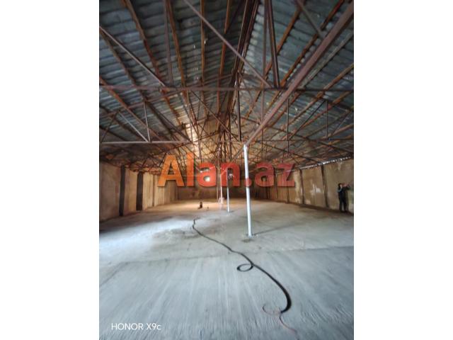 papanin hospitalin yaxinliqinda 700kv anbar icareye verilir