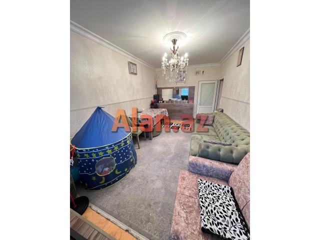 Həzi Aslanov da köhnə tikili qanuni 3 otaqlı mənzil