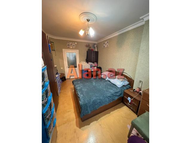 Həzi Aslanov da köhnə tikili qanuni 3 otaqlı mənzil