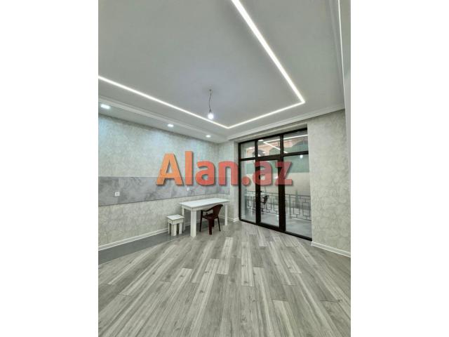 Zabratda həyət evi satılır