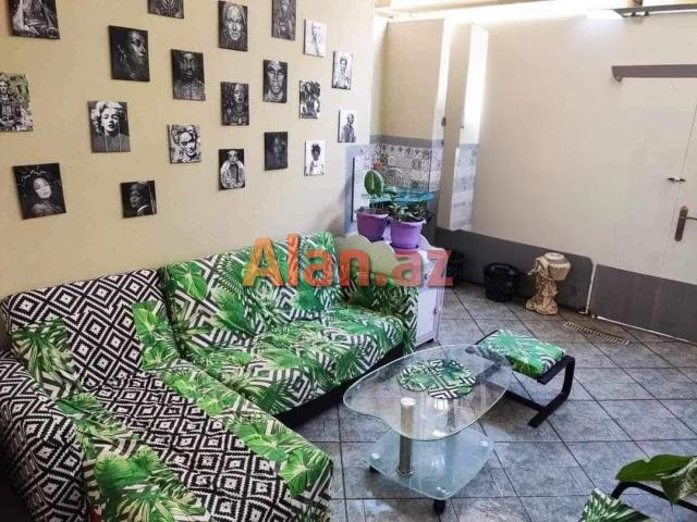 Masazirda 4 otaqli heyet evi satilir