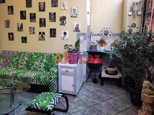 Masazirda 4 otaqli heyet evi satilir