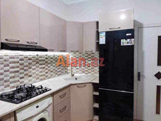 Masazirda 4 otaqli heyet evi satilir