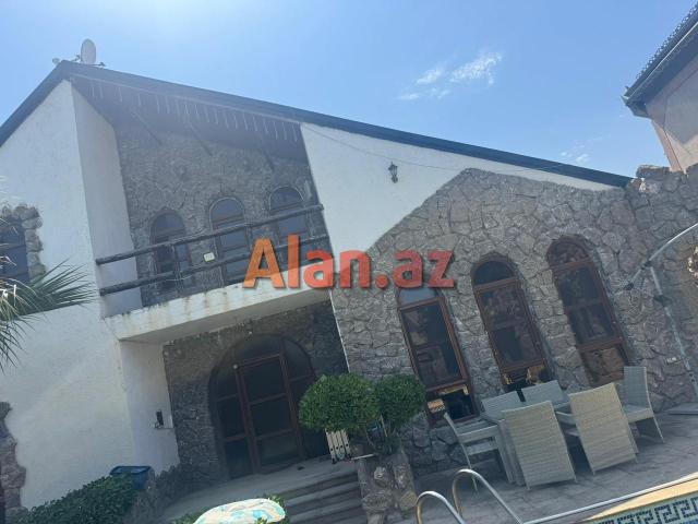 Buzovnada bağ evi satılır