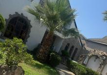 Buzovnada bağ evi satılır