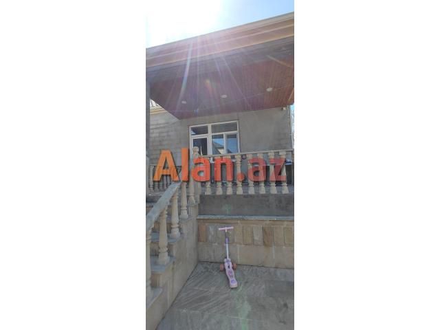 Albalıda həyət evi satılır