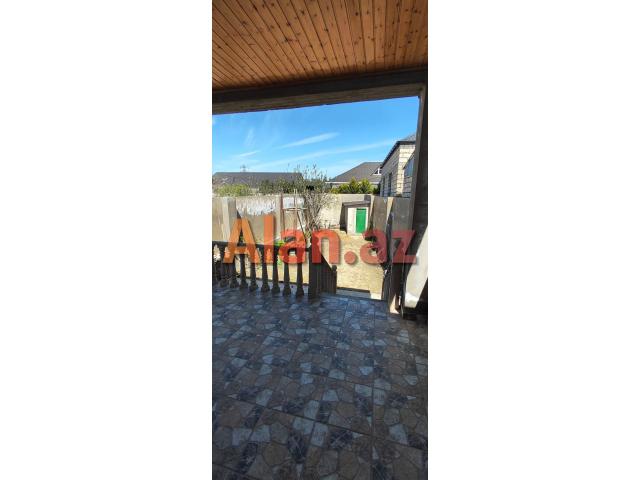 Albalıda həyət evi satılır